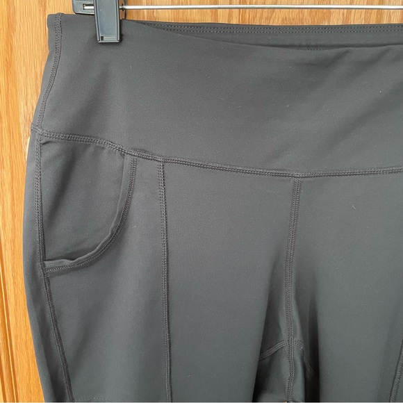 KUHL Skulpt Skinny Pants - Black - Size Medium - Picture 2 of 9